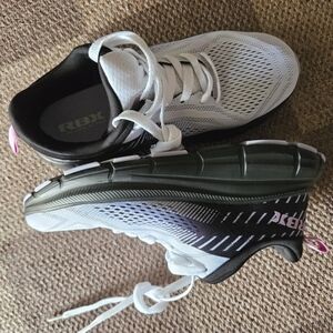 RBX White and Black Walking Sneakers,size 6.5